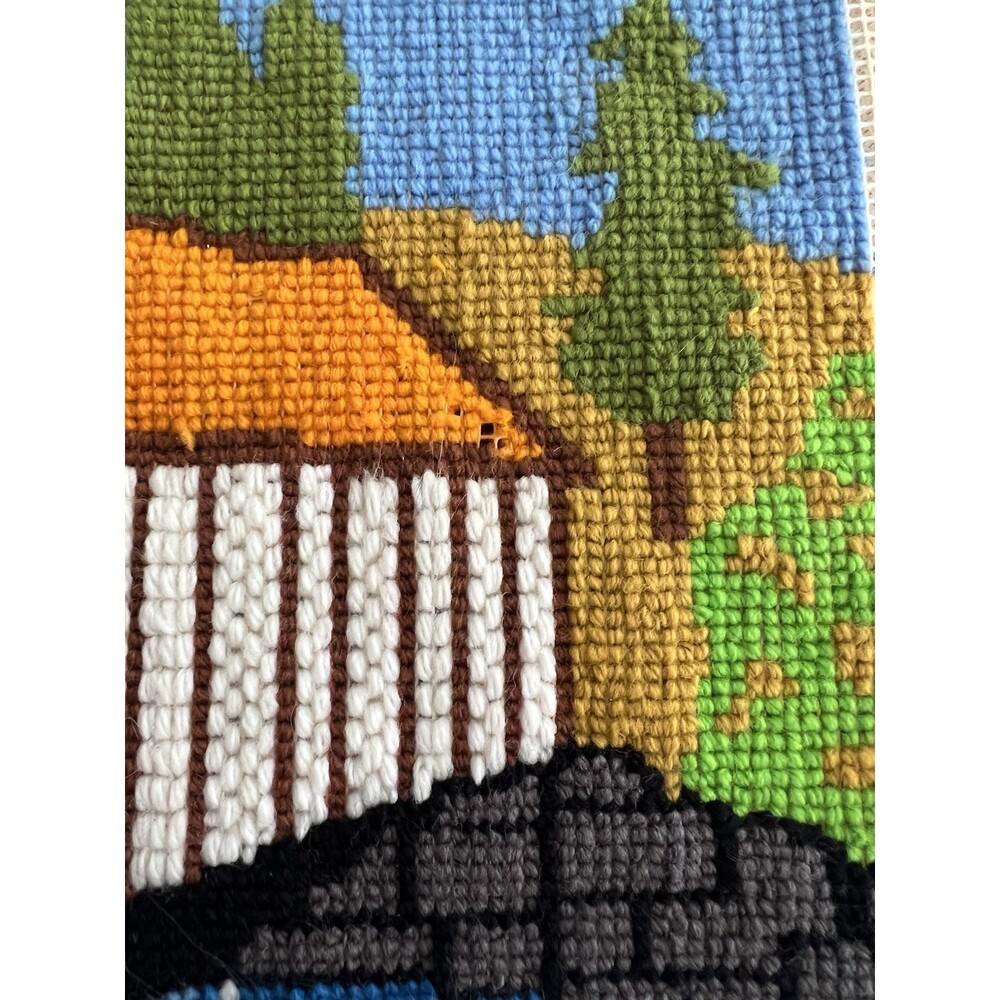 Vintage 60s 70s Completed Needlepoint Covered Bridge Small 10" x 10" - Picture 4 of 9